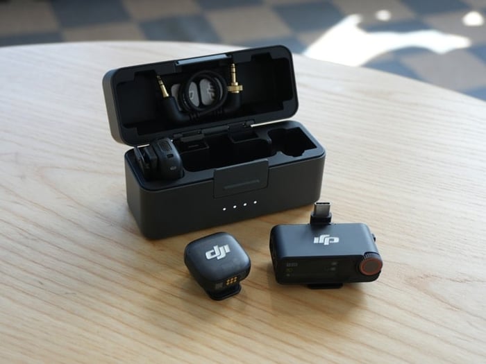 DJI Mic 3 wireless microphone system