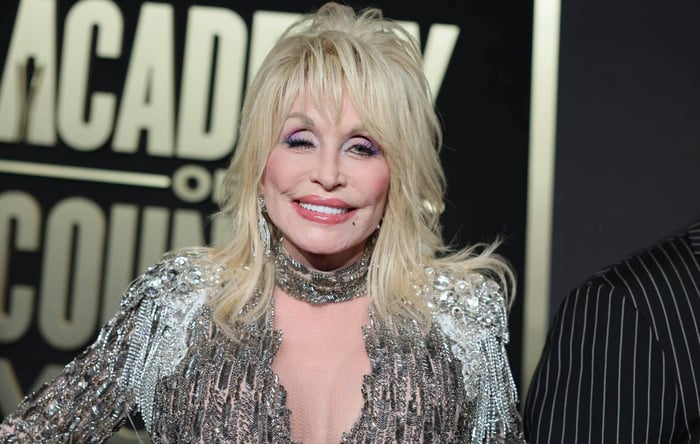 Dolly Parton smiling warmly