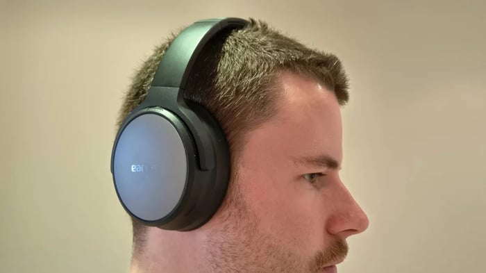Earfun Tune Pro Design