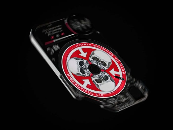 Close-up of the C-NAND cartridge design