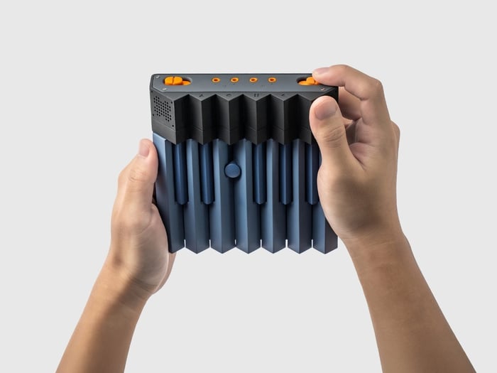 Everglow’s sleek, compact design