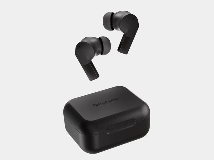 Fairbuds 2 charging case and battery-focused design