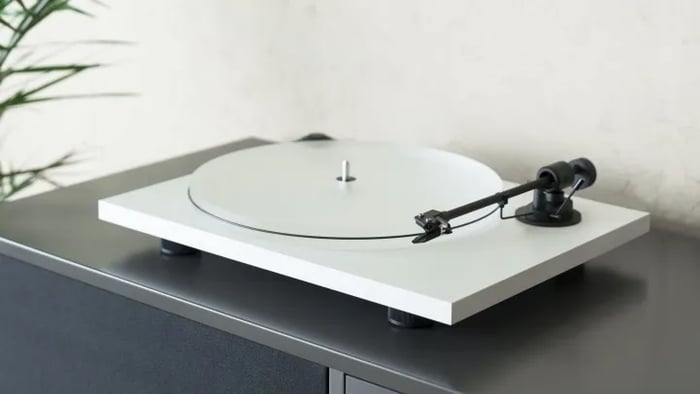Pro-Ject Primary E-2