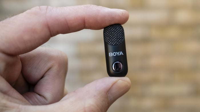 Boya Magic Review — The Ultimate 4-in-1 Wireless Microphone with AI Noise Cancellation