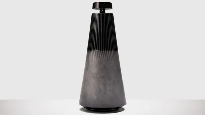Unbreakable Sound: How This Concrete-Like Speaker Delivers Powerful Audio