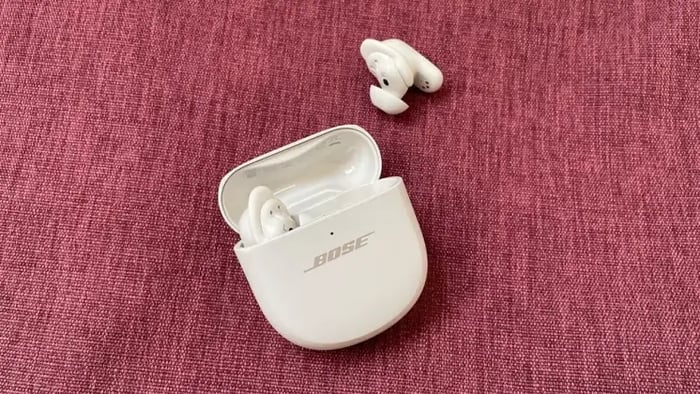 Top Noise-Canceling Headphones of 2025