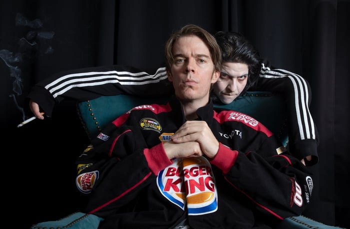 VOWWS Fill Their House With an Army of Dark Emotions: Exploring Their Unique Sound