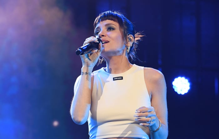 Lily Allen Announces Her Biggest North American Tour for 2026