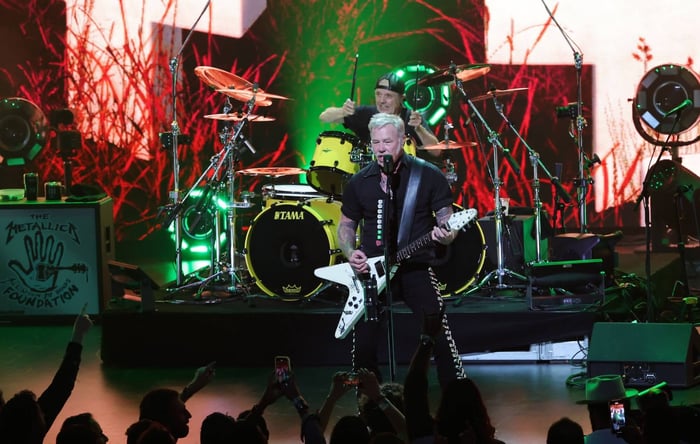 Metallica Kicks Off Their 2025 World Tour with an Epic Setlist
