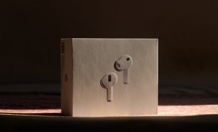 Apple AirPods Pro 3 Review – More Than Just Headphones