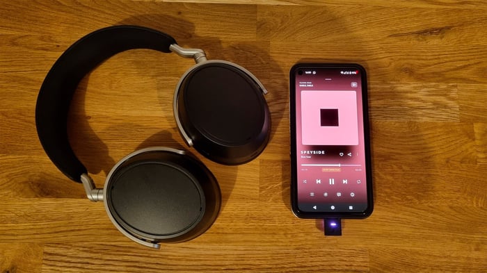 Sennheiser HDB 630 Review: The Best Wireless Headphones Choice