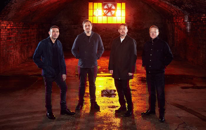 Starsailor Announce 2026 UK Tour With Strings for 25th Anniversary of 'Love Is Here'