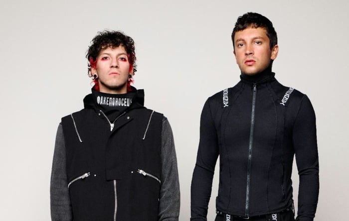 Twenty One Pilots’ ‘Breach’ Album Listening Parties Bring Fans Together Worldwide