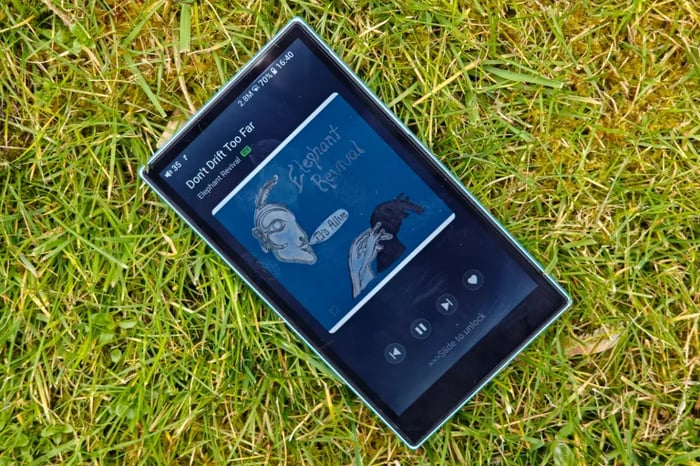 FiiO JM21 on table showcasing compact and elegant design