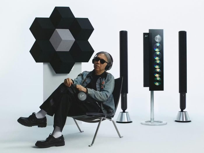 Close detail of Beosound Shape’s modular petals