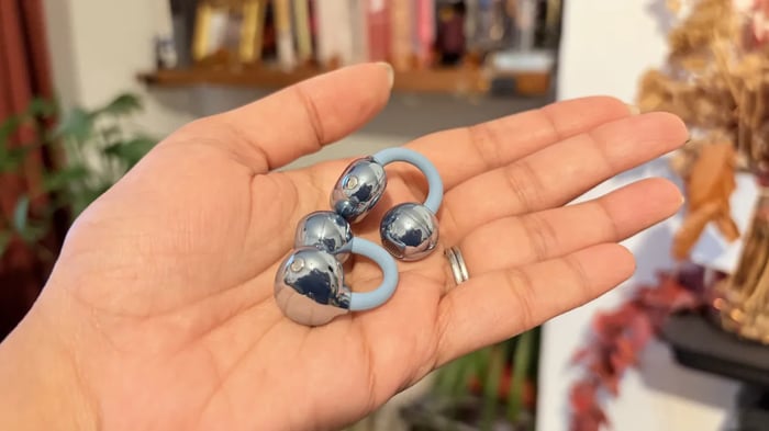 Inside the Huawei FreeClip 2 acoustic sphere