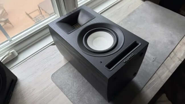 Fluance Ri71 speakers side by side in a modern room