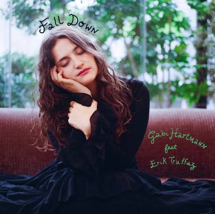 Gabi Hartmann embracing vintage influences in sound