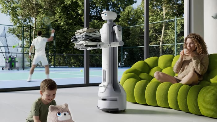 SwitchBot Onero H1 AI-powered household robot