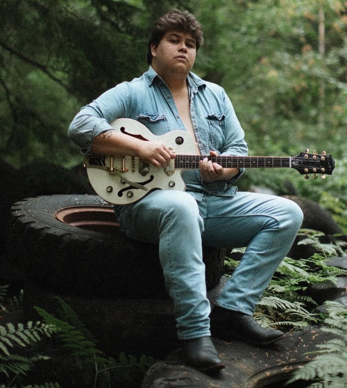 Garret T. Willie portrait photo