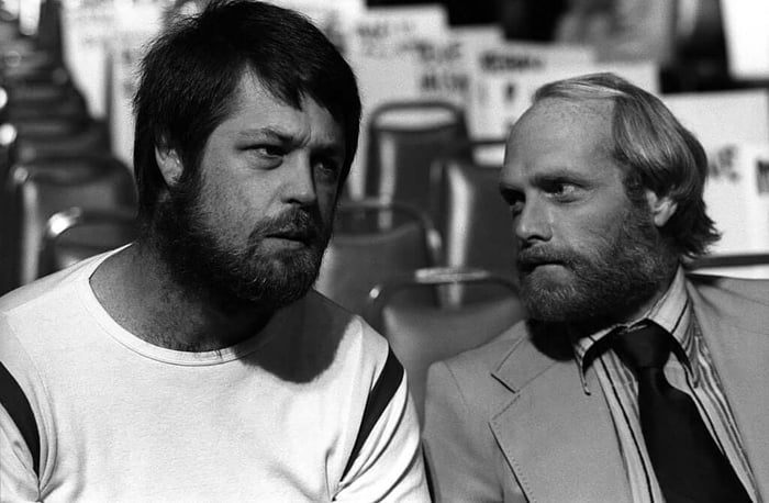 Brian Wilson and Mike Love at the American Music Awards, 1977