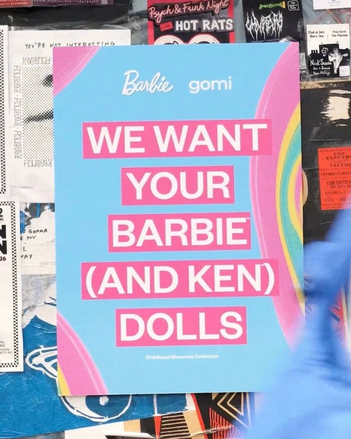 Detailed view of recycled Barbie plastic integrated into a Gomi device
