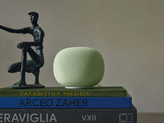 Room-aware audio and AI that understands context are redefining smart speakers.