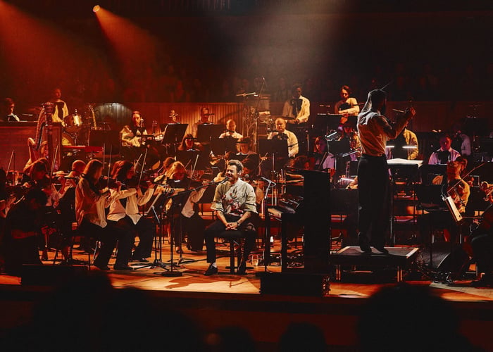Harry Styles in concert with House Gospel Choir and orchestra