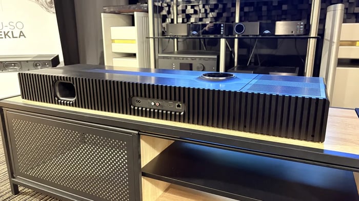 Minimal physical inputs, maximum connectivity