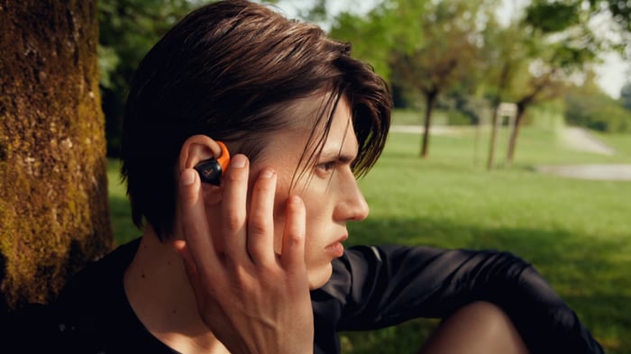 Hi-End becomes closer Beyerdynamic presents affordable headphones with Lossless sound