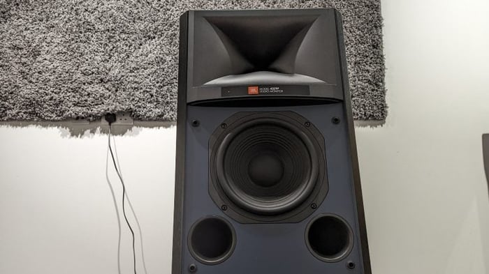 JBL 4329P Studio Monitor Side