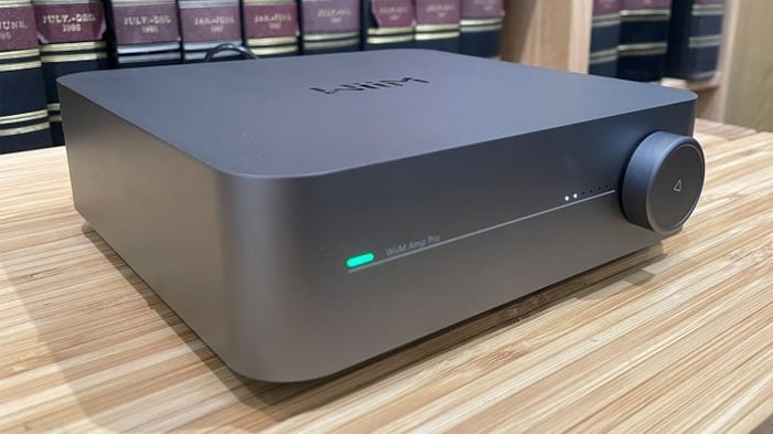 WiiM Amp Pro Side