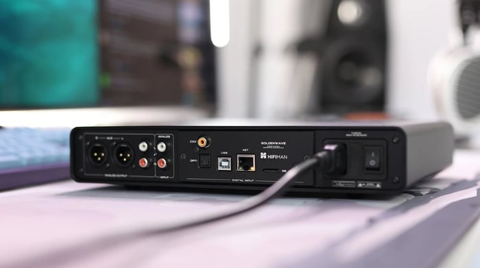 HIFIMAN Goldenwave Serenade rear panel close-up