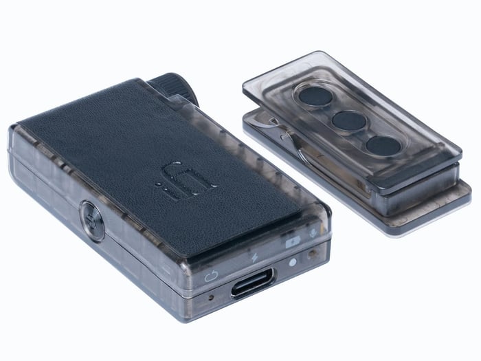 Go blu Air DAC from top angle