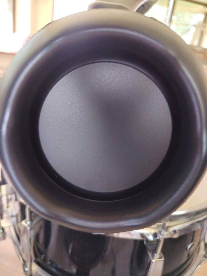 Close-up on the carefully arranged speaker drivers of the PS-399.
