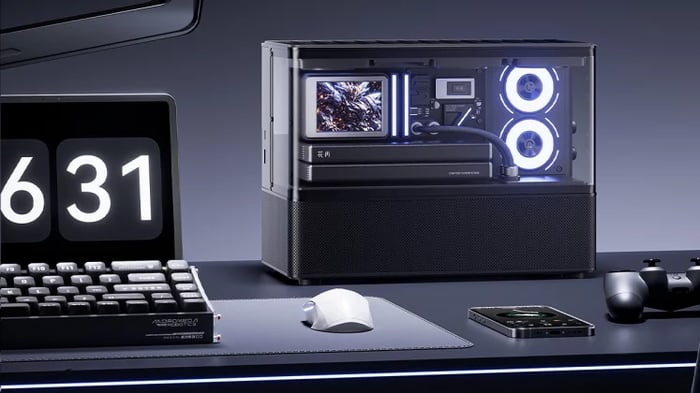 Back panel of the Huazai New Cyber showing ports