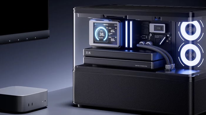 Close-up of the Huazai New Cyber’s front with vibrant RGB and display