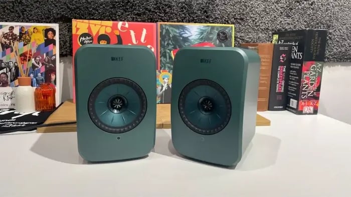 KEF LSX II LT