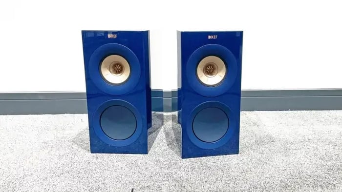 KEF R3 Meta