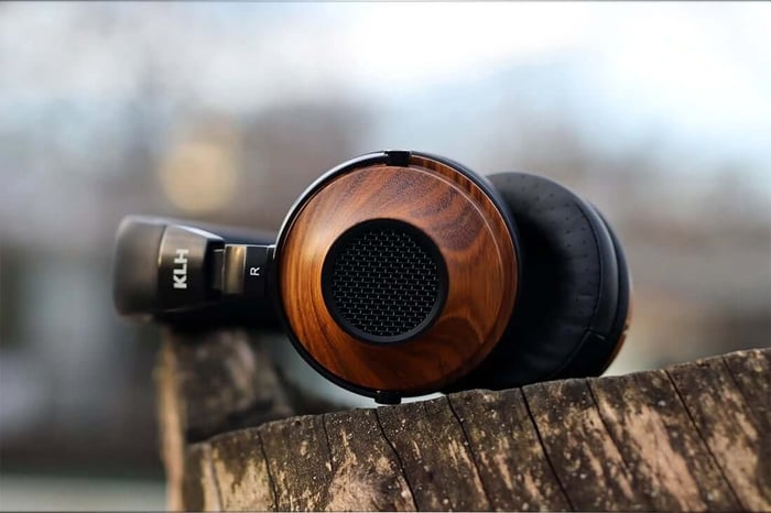 KLH Ultimate One audiophile-approved headphones