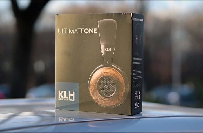 KLH Ultimate One premium headphones packaging