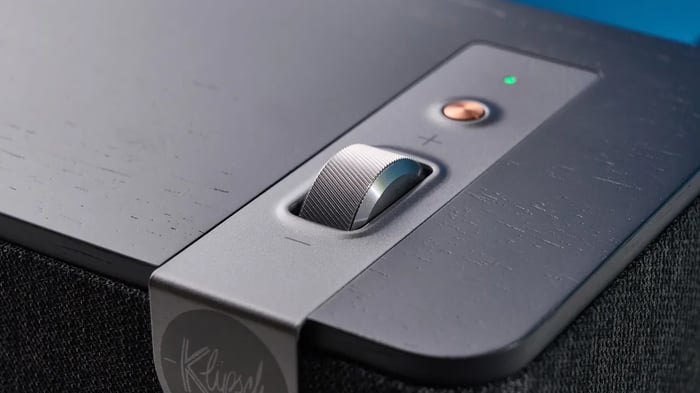 The Klipsch Connect app offers full control over sound settings and playback.