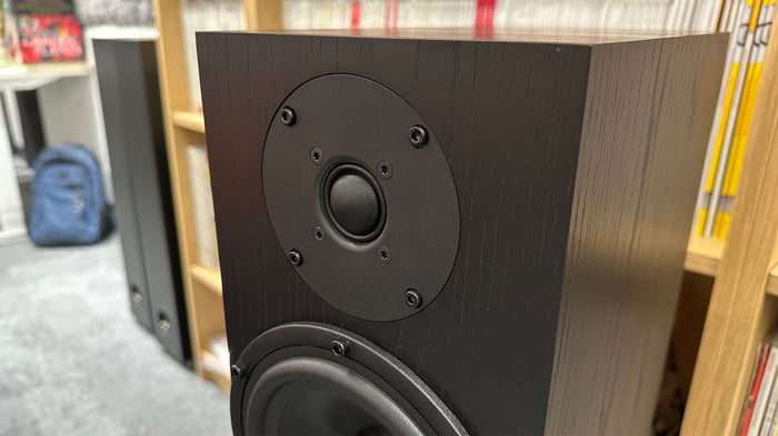 Spendor A7.2 speakers: pristine build with a natural wood veneer.