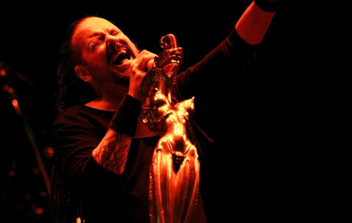 KoRn performing at Sick New World 2026. CREDIT: Maurice Nunez