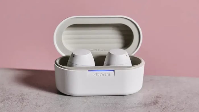 LG xboom Buds