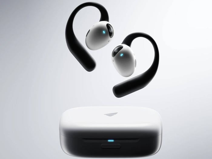 Lightwear Earbuds close-up view