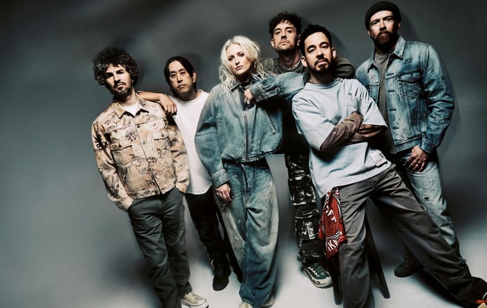Linkin Park during the making of Unshatter