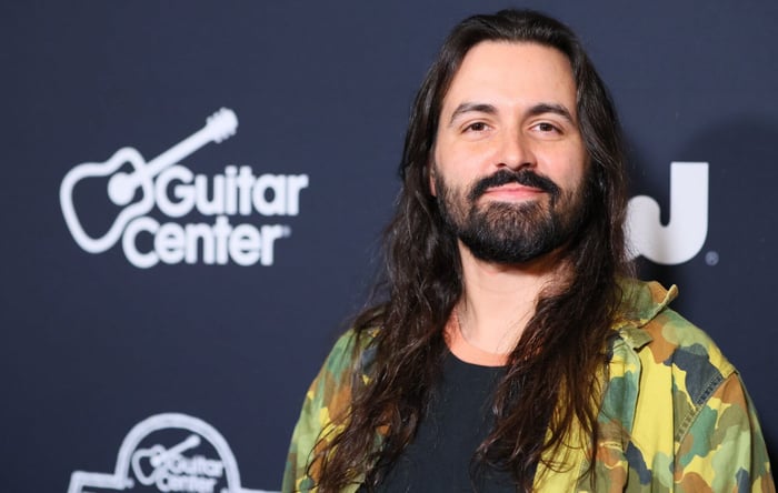 Jay Weinberg performing live onstage
