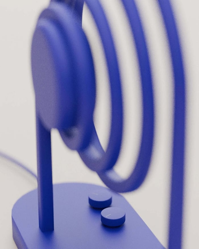 Loopen displayed elegantly, ideal for desk or bedside use