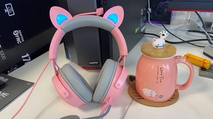 Razer Kraken Kitty V2 Pro